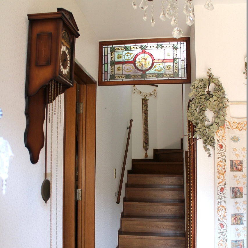 完成　ステンドグラス取付け【ステンドグラス トシアンティークス】京都